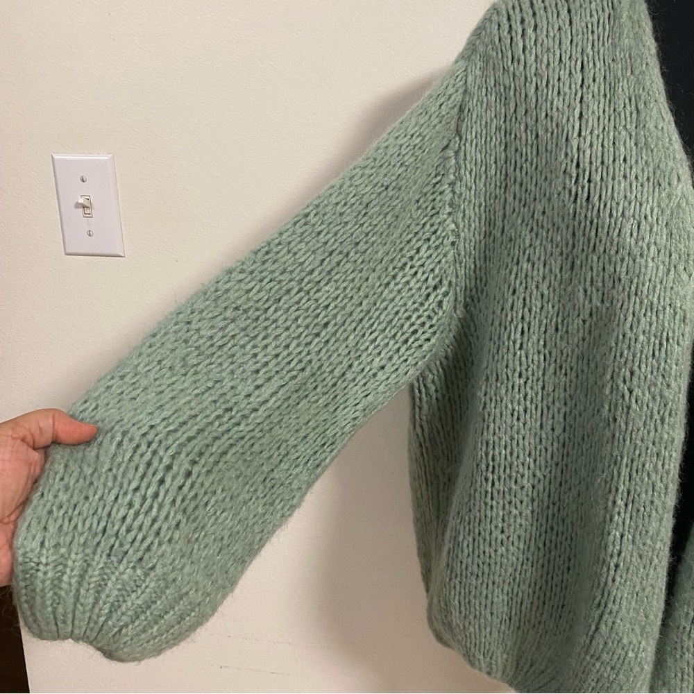 OST Cardigan Women’s Size Large Sage Green Chunky Knit Sweater Cardigan - Picture 5 of 16